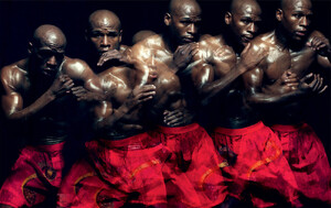 img-mayweather-5_154338729670-1000x633.thumb.jpg.a494028b6a49f495a24acd61c8fada1d.jpg