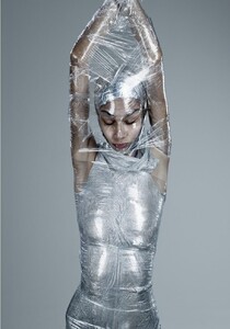 img-rick-owens_140601367486-703x1000.thumb.jpg.5cf04073230f6aa73630a3dede89f2e8.jpg
