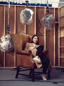 img-sophia-coppola4_142806906309-750x1000.thumb.jpg.1676aadf78ca4f460c731c400d86cccf.jpg
