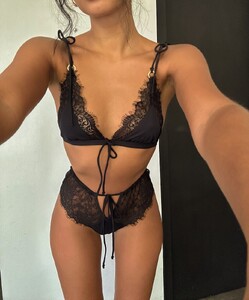 lioalingerie_1703159731_3262662730874833074_10838411109.jpg