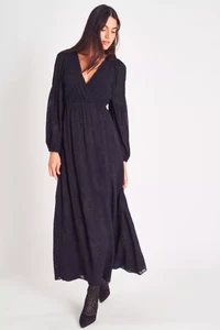 loveshackfancy-dresses-women-lexia-maxi-dress-black_1.webp