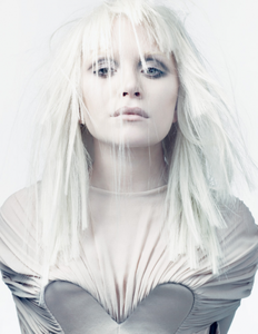 mary-kate-interview-mag-01.thumb.jpg.0770c6b2ed918b718808fa36049b0327.jpg