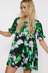 media.nastygal-10.thumb.webp.046871b3700b370f4be2c0aa78135281.webp