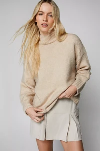 media.nastygal-21.thumb.webp.43079fec257de88a61a2f50ce876832c.webp