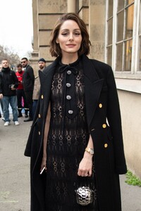 olivia-palermo-at-giambattista-valli-show-during-paris-fashion-week-03-01-2024-0.jpg