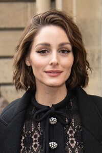 olivia-palermo-at-giambattista-valli-show-during-paris-fashion-week-03-01-2024-1.jpg