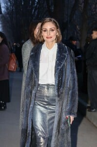 olivia-palermo-out-in-milan-02-21-2024-2.jpg