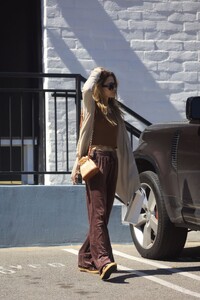 paris-jackson-exiting-beverly-hills-skincare-clinic-03-13-2024-2.jpg