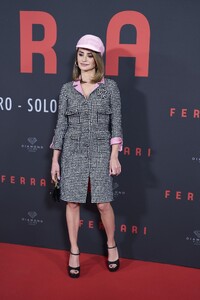 penelope-cruz-at-ferrari-photocall-in-madrid-02-05-2024-9.jpg