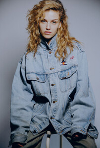 roy-mathilde-6372022-big.thumb.jpeg.79e59f79d9a366cec56942a528f48826.jpeg