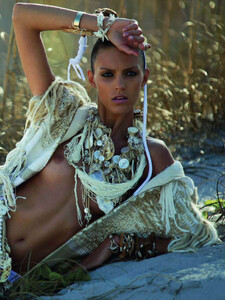 seduction_08.thumb.jpg.6aa751d174090d258aa2f9d4de9c68cb.jpg