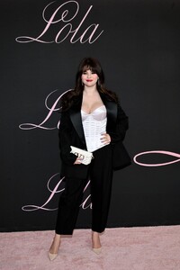 selena-gomez-lola-premiere-in-los-angeles-02-03-2024-7.jpg