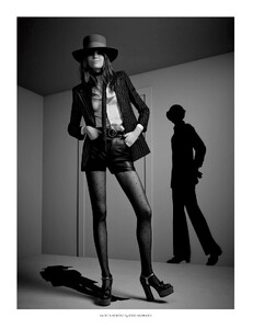 silhouettes_10.thumb.jpeg.4e67b3db9c19a73e2ca73921d0581184.jpeg