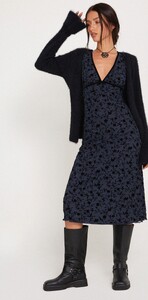 vilinia-dress-pretty-petal-black-flock-178766.thumb.jpg.c7f39564f58448e52083350cb1313a83.jpg