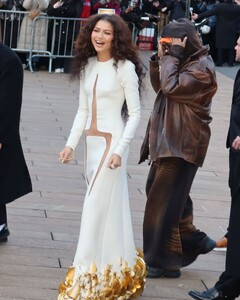 zendaya-arrives-at-dune-part-two-premiere-in-new-york-city-02-25-2024-0.jpg