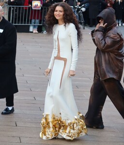 zendaya-arrives-at-dune-part-two-premiere-in-new-york-city-02-25-2024-6.jpg
