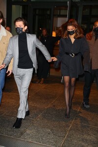 zendaya-leaving-the-crosby-street-hotel-in-new-york-city-02-16-2024-5.jpg