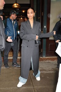zoe-saldana-and-marco-perego-arriving-at-their-hotel-in-new-york-03-28-2024-1.jpg