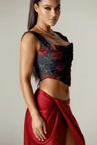 07_c292c876-d1d3-4e6c-89fb-bbe0c9e02ee6_1800x1800.webp