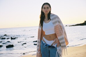 1004.thumb.jpg.50b38d5fd9bf015a1b7257bf2f4dc8a4.jpg