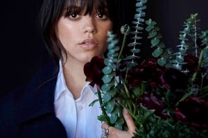 2024_1_25_MATTHEW_BROOKES_MADAME_FIGARO_JENNA_ORTEGA_2313-V3-copy.jpg