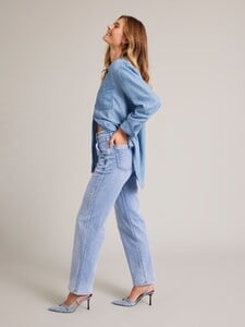 240751_chambray_back_l.thumb.jpg.cf61fc9255815c1a309a8ea0f68cec0c.jpg