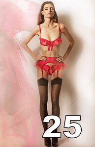 25_lascivious-kitty-raspberry-02.jpg