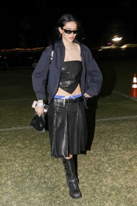 Amelia_Hamlin_on_Day_1_of_Coachella_in_Indio_04-12-2024__5_.jpg