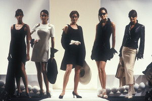 ChristianDior1994SS9.thumb.jpg.77a3f4e94b2520d8009a27256c94aaba.jpg