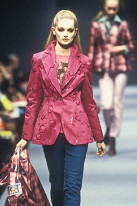 ChristianLacroix1996WomenRTW85.thumb.jpg.5e0b1b4839afad8a5917518cdce2cfe8.jpg