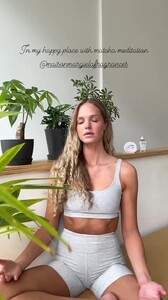 Erin Heatherton - Instagram [2022.09.16] Stories.jpg