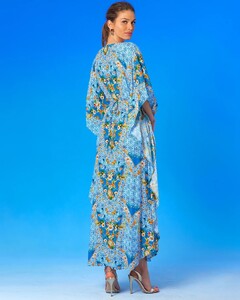 FiorellaCinchedKaftan_3726_lores.jpg