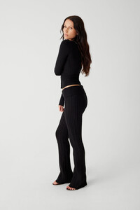 FrankiesBikinis-LenonCloudKnitSweater-Black-Side_750x.jpeg