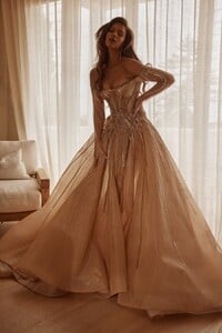 Goldie+gown+2+Leah+Da+Gloria+Couture+VIII+Collection+.jpg