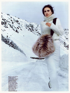 Grazia-Magazine-Photography-Indira-Cesarine-026.jpg