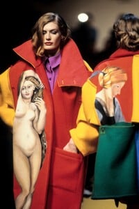JeanCharlesdeCastelbajac1992WomenRTW28.thumb.jpg.9873d088747994967f1e8f0b39d63043.jpg