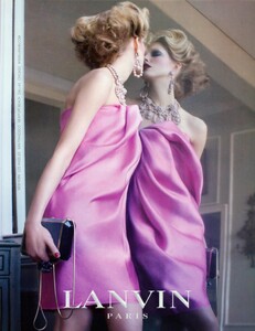 Meisel_Lanvin_Spring_Summer_2009_03.thumb.jpg.58ecc84a37a787261d20327140baa206.jpg