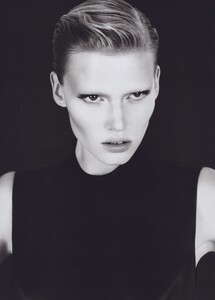 Mert__Marcus_Calvin_Klein_Collection_Fall_Winter_2010_11_06.thumb.jpg.2d01d0833586b467ad96e5e1e6dffd0c.jpg