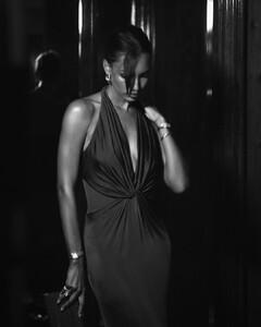 Moments before the @tomford show in Milan  #tomfordwinter24 (4).jpg