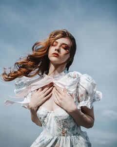 Movement (2023)Wind in hair as part of the scene effect  I am always happy to welcome wind, love this movement. We created these portraits in less than 5 minutes   Photograher - @jovanarikalo Model - @tijanawo (3).jpg