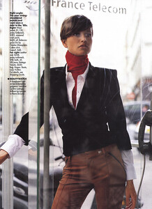 NataliaSemanova-ElleUSASeptember2000-UrbanPlanning-PhotoAndreCarrara2.thumb.JPG.a210ebc7f5a8f5a11252e2670324a94f.JPG