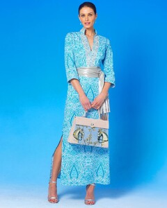 NoorDressinBluePaisley_0929_lores_695e1f65-9180-4b83-8000-fad32e3d87b4.jpg