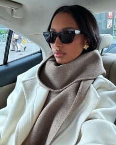 Spent the morning at @hermes & I bought the dreamiest cream bag. (not pictured).jpg