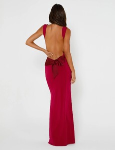 TM15138_ZITA_DRESS_DEEP_RED_9_wynik.thumb.jpg.0b3832a237db22e7275275b734ea01df.jpg