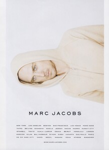 Teller_Marc_Jacobs_Fall_Winter_2010_11_02.thumb.jpg.8ec10fbda3fe90a4768646e076a06d4d.jpg