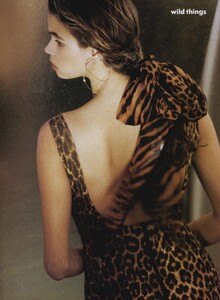Wild_Metzner_US_Vogue_March_1989_04.thumb.jpg.9c516ef2bcf0723e12344a179fc387be.jpg