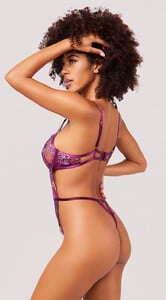 YO_51-11754_FLORAL_LACE_MESH_HIGH-CUT_TEDDY_PURPLE-3211.thumb.jpg.1293b3c42fd90042b9a883bc4f9c03fe.jpg