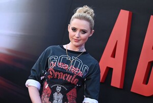 abigailpremiere170428-015.jpg