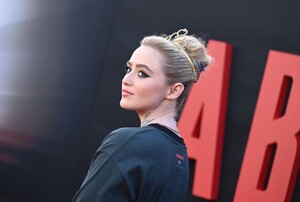 abigailpremiere170428-016.jpg