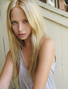 anna-feller-256220-fullsize.jpg